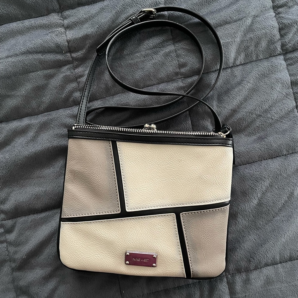 Nine West crossbody bag, black/grey/cream colorblock